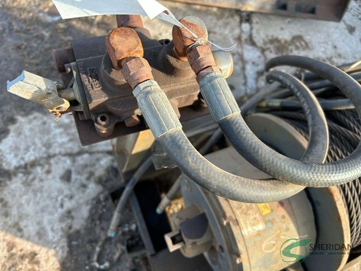 heavy-duty-winch-image-8