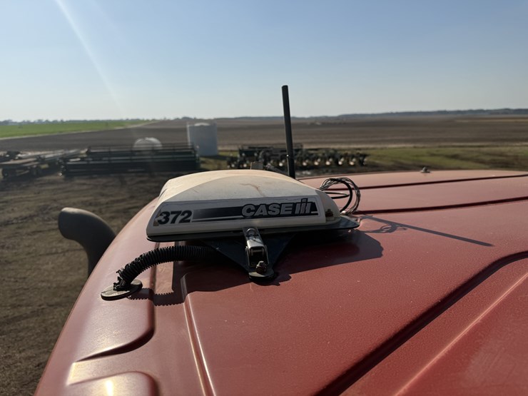 case-ih-315-magnum-image-15