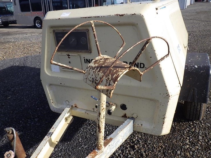 ingersoll-rand-185-image-15