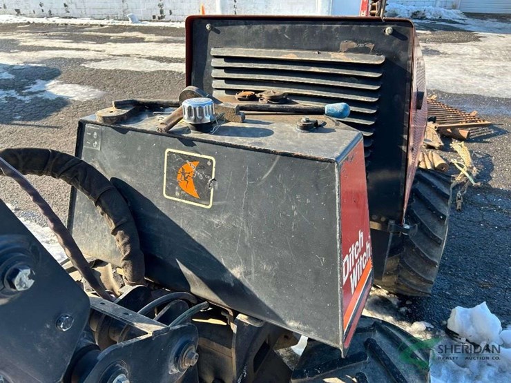 ditch-witch-410sx-image-8