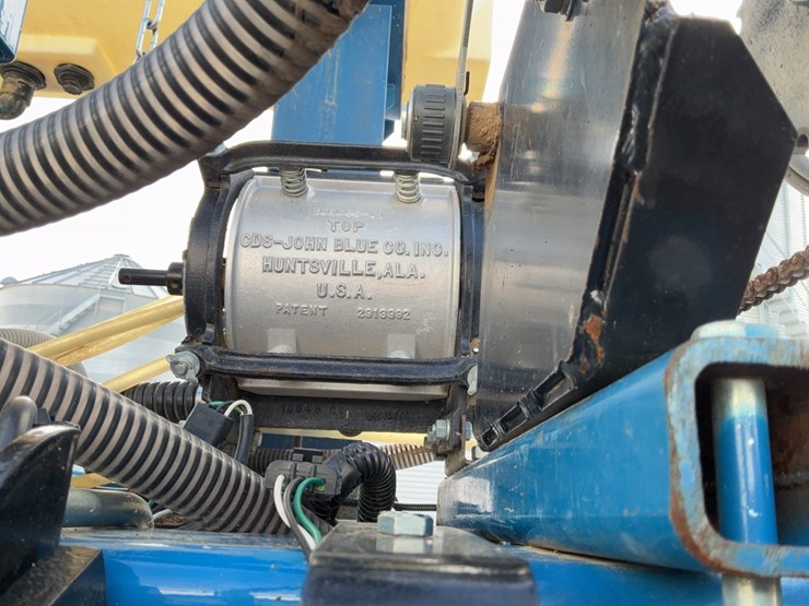 kinze-3600-image-55