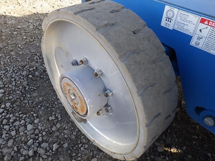 2013-genie-z40/23n-rj-image-17