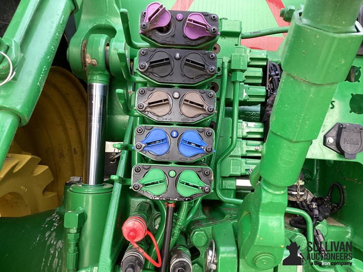 2016-john-deere-8295r-image-19