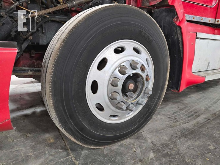 2008-peterbilt-386-image-24