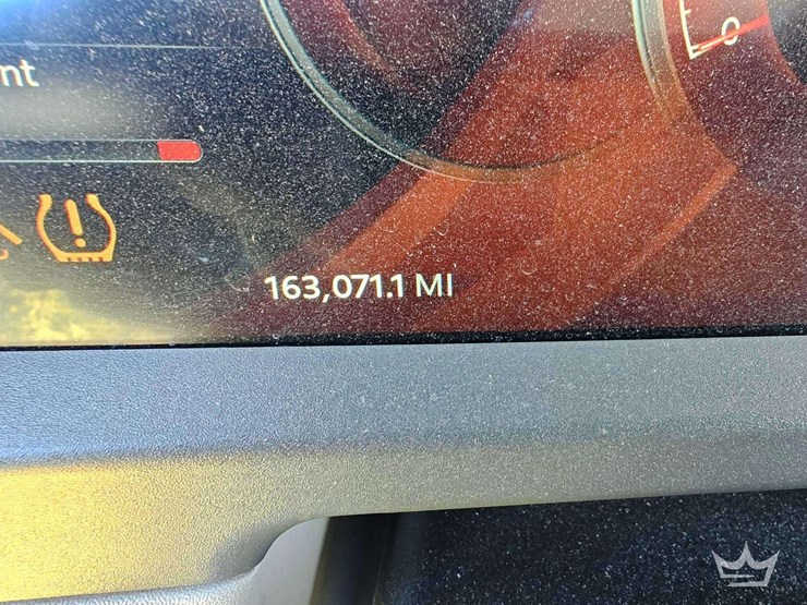 2023-peterbilt-567-image-6