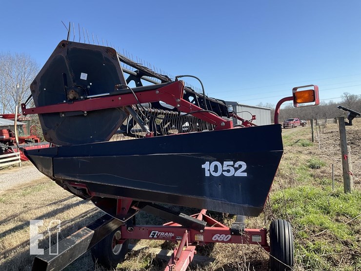 case-ih-1052-image-1