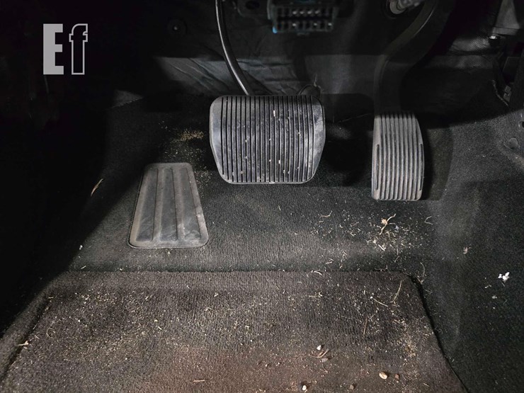 2013-ford-f150-xlt-image-18