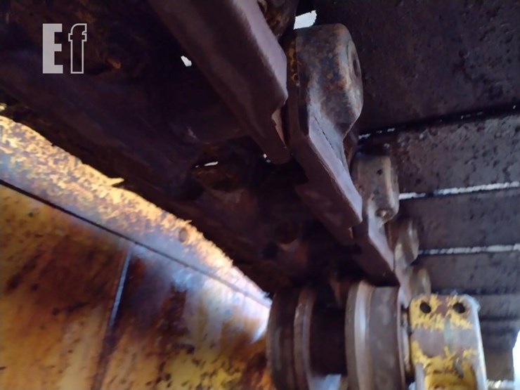 2004-komatsu-d65ex-15-image-27