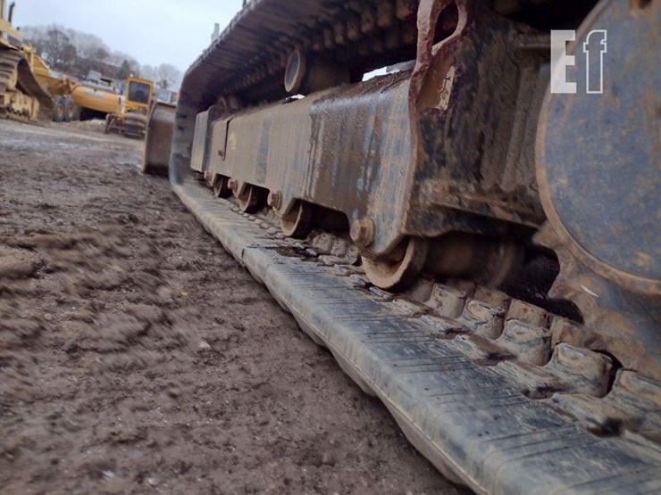 2012-kubota-kx121-3-image-30