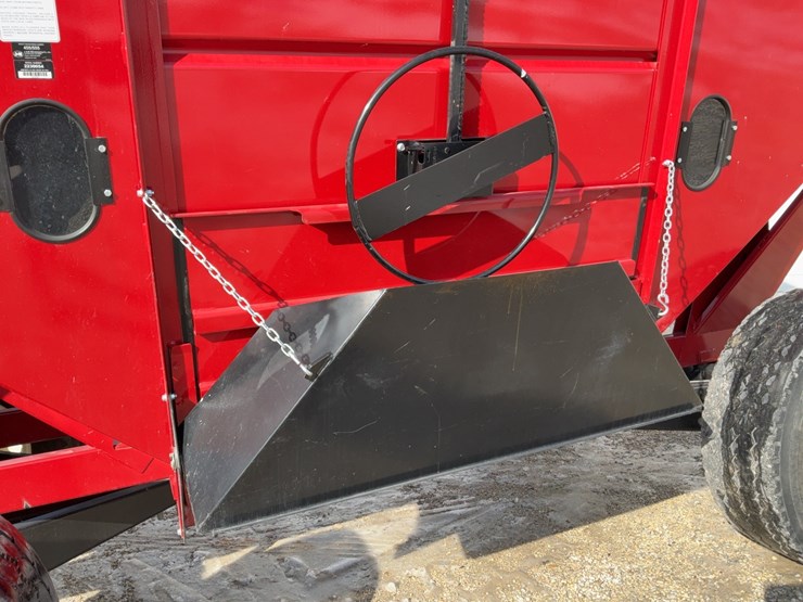 j&m-555-gravity-wagon-image-18