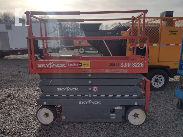 skyjack-sjiii3226-image-1