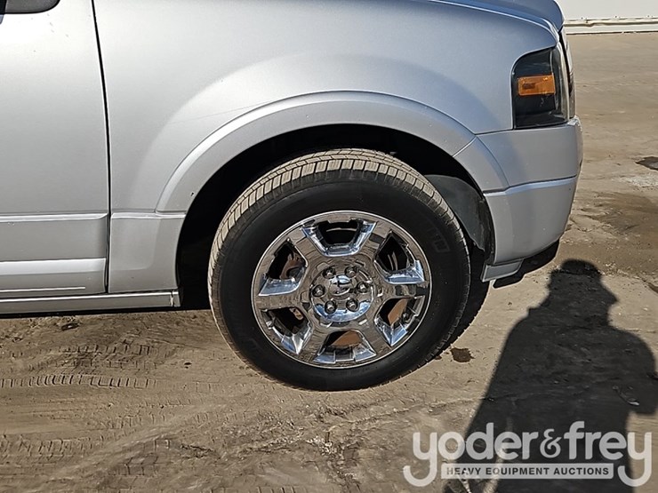 2014-ford-expedition-image-9