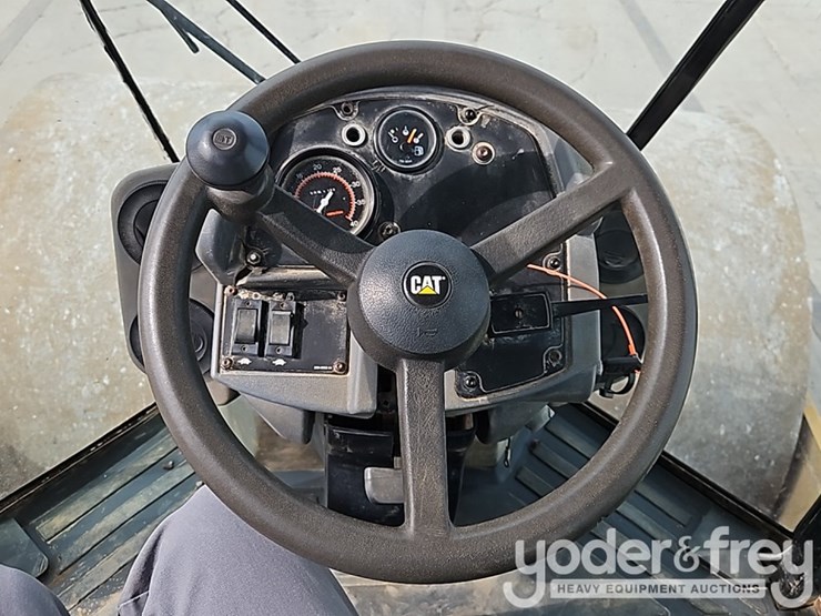 2007-caterpillar-cs-563e-image-26