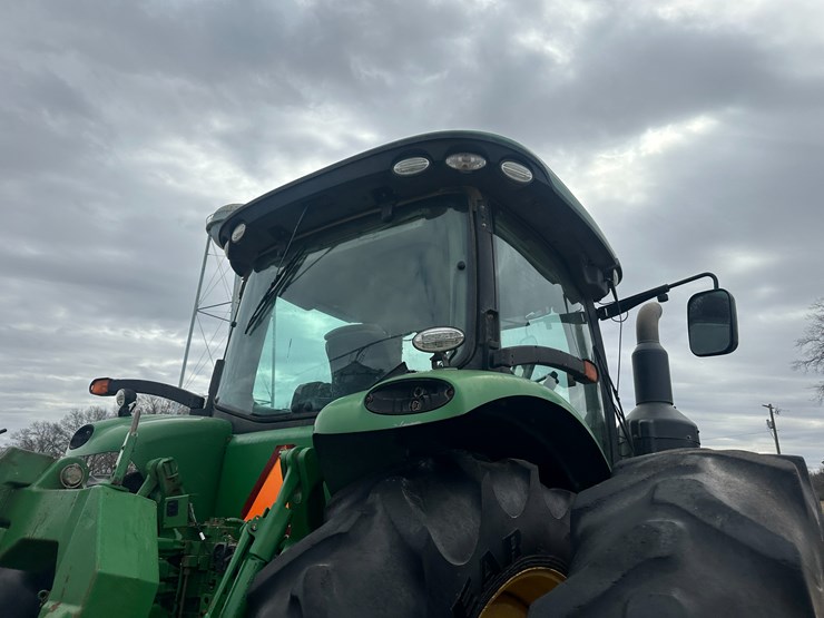 2010-john-deere-8345r-image-46