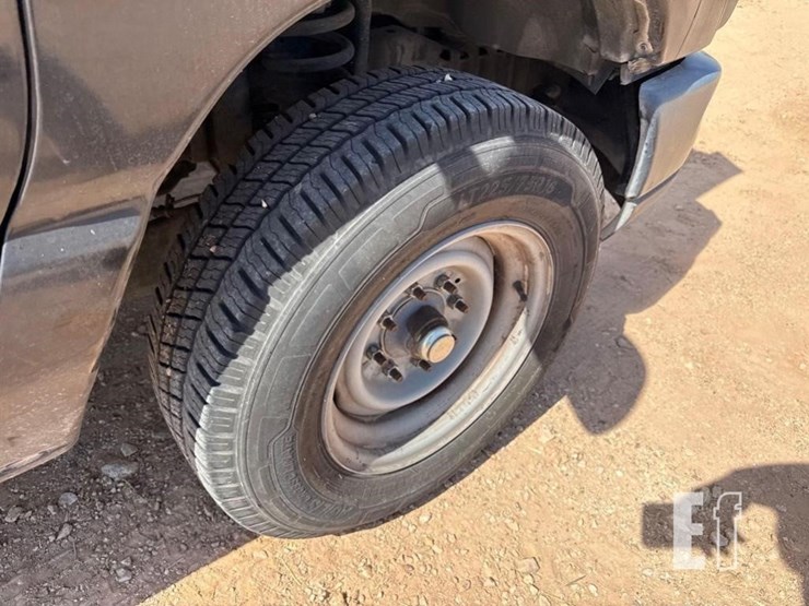 2014-ford-e150-image-21