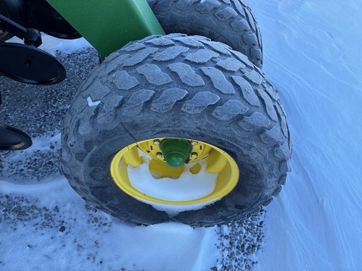 john-deere-1590-image-24