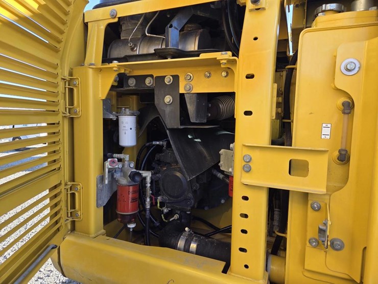 2021-komatsu-pc130-11-image-37