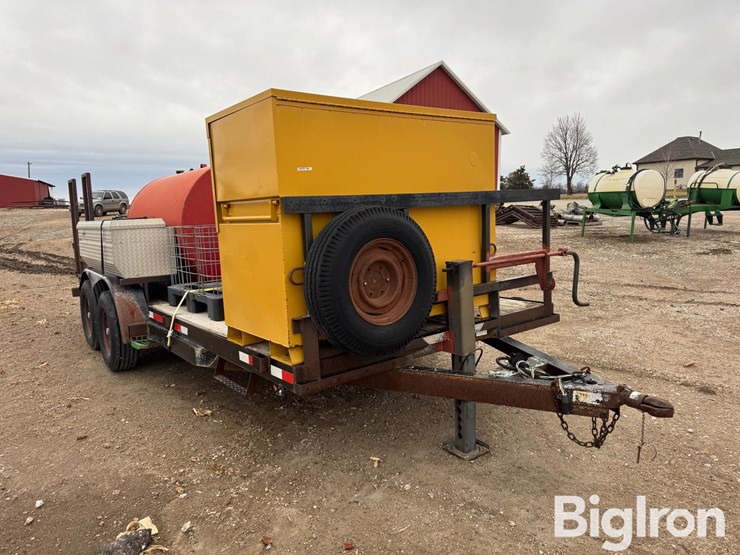 2002-18’-t/a-flatbed-fuel-&-service-trailer-image-3