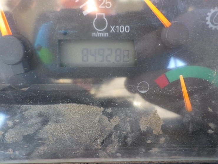 caterpillar-th560b-image-33