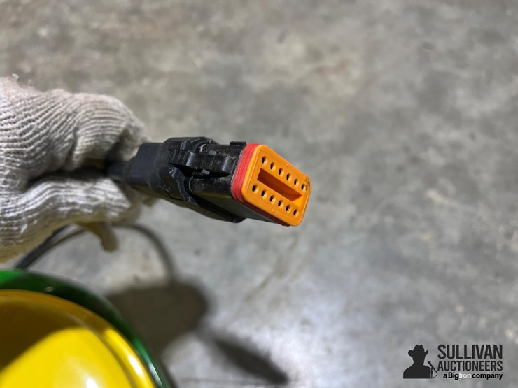 john-deere-7000-image-9