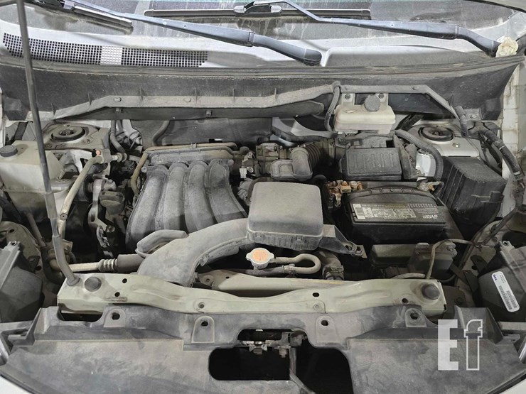 2014-nissan-nv200-image-18