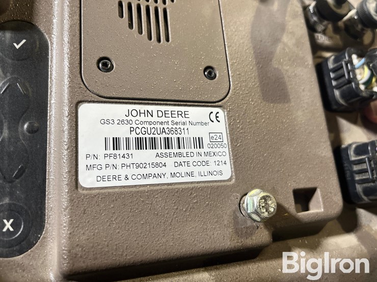 john-deere-2630-image-11