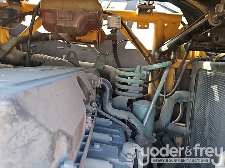 2005-volvo-a30-image-28