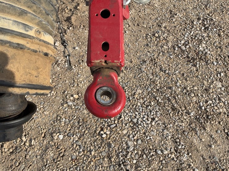 2024-hardi-commander-45-pull-type-sprayer-image-8