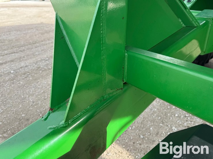 j&m-1151-grain-storm-grain-cart-image-13