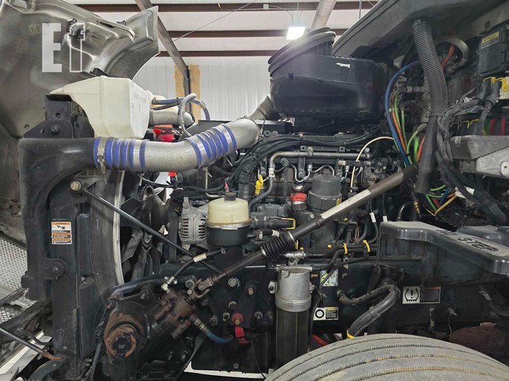 2019-kenworth-t680-image-29