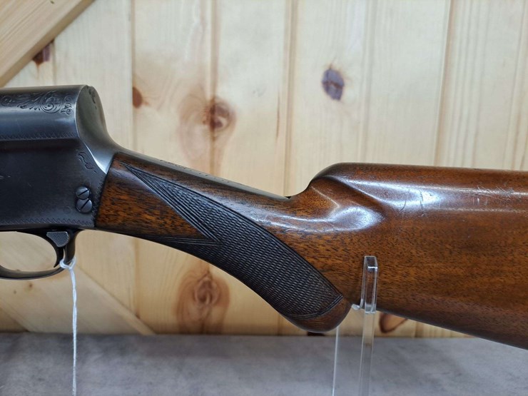 browning-a5-12-gauge-a5-semiauto-shotgun-image-10