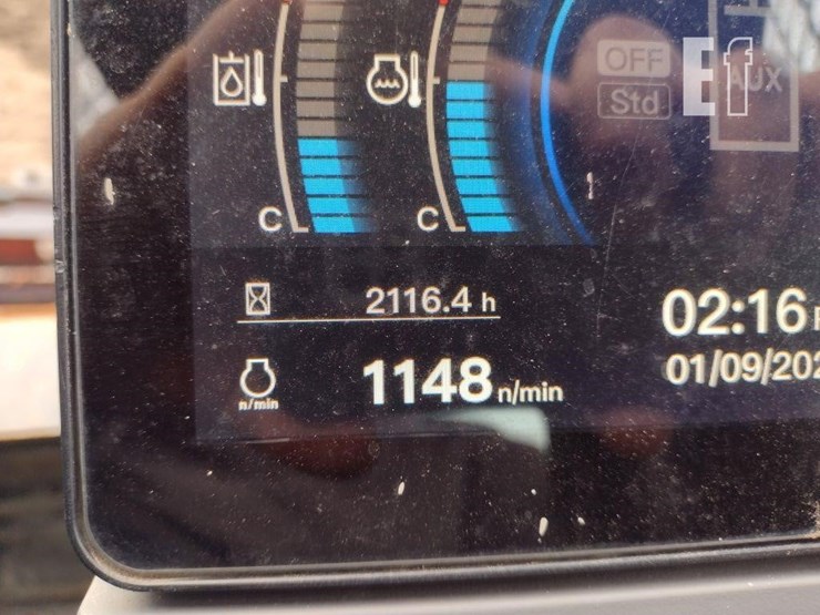 kubota-svl75-3-image-6