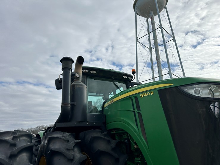 2013-john-deere-9560r-image-47