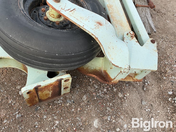 orthman-lift-assist-wheels-image-13