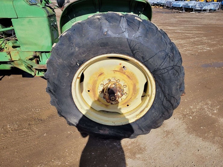 2010-john-deere-2010-image-10