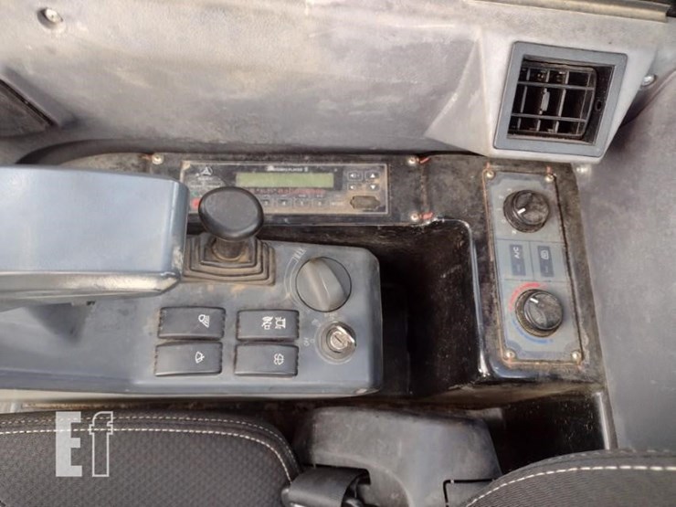 2022-sany-sy50u-image-9