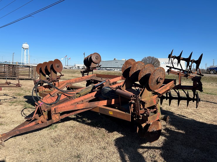 international-480-image-3