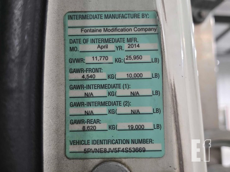 2015-hino-268-image-37