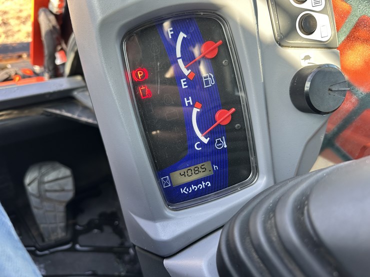 2021-kubota-svl97-2-image-3