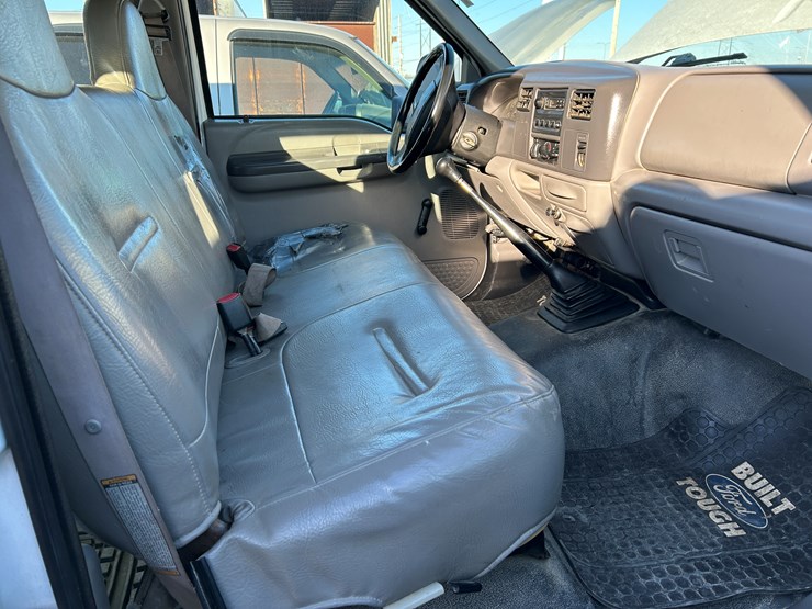 1998-ford-f550-image-9