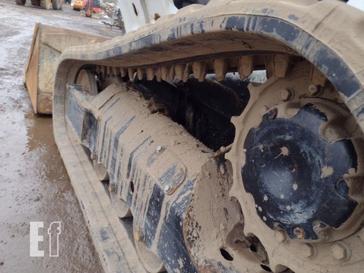 2017-bobcat-t595-image-24