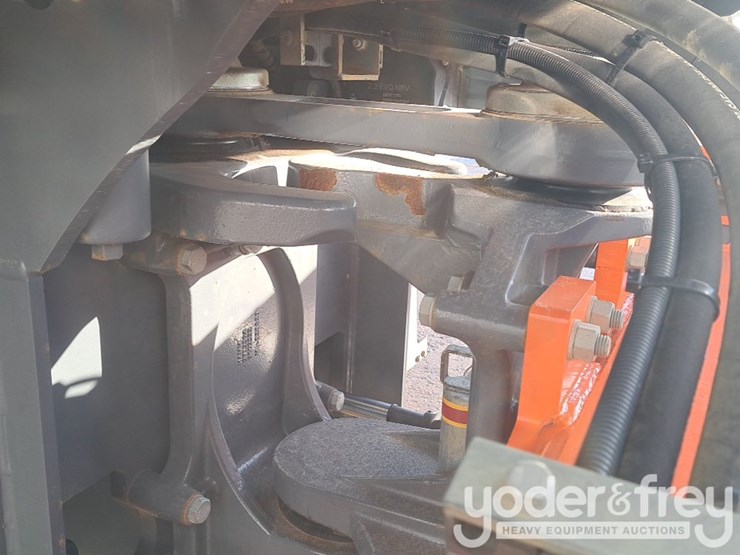 2023-hamm-hc130i-image-15