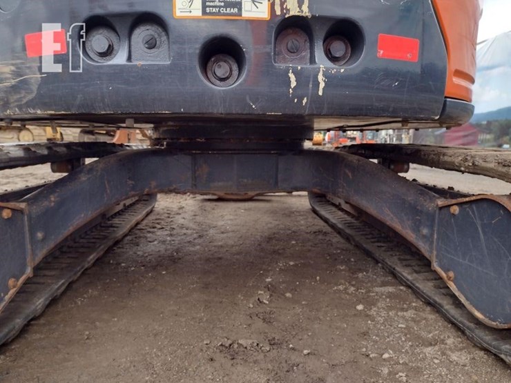 hitachi-zx50u-5n-image-45