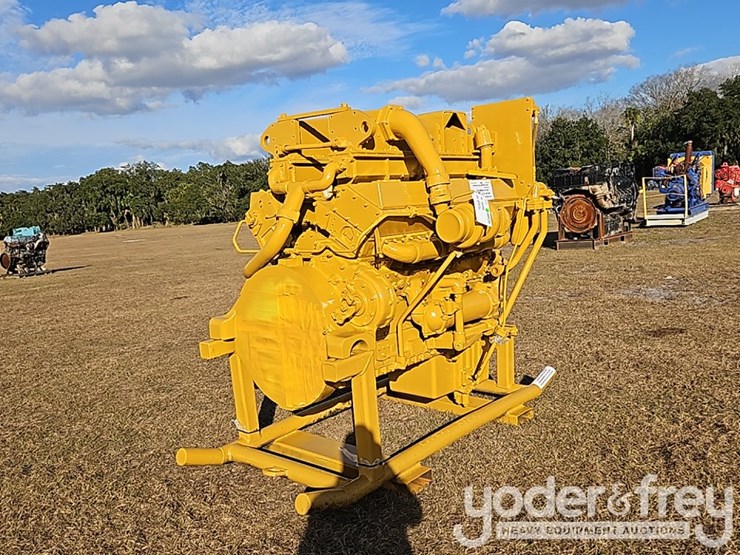 caterpillar-d348-image-1