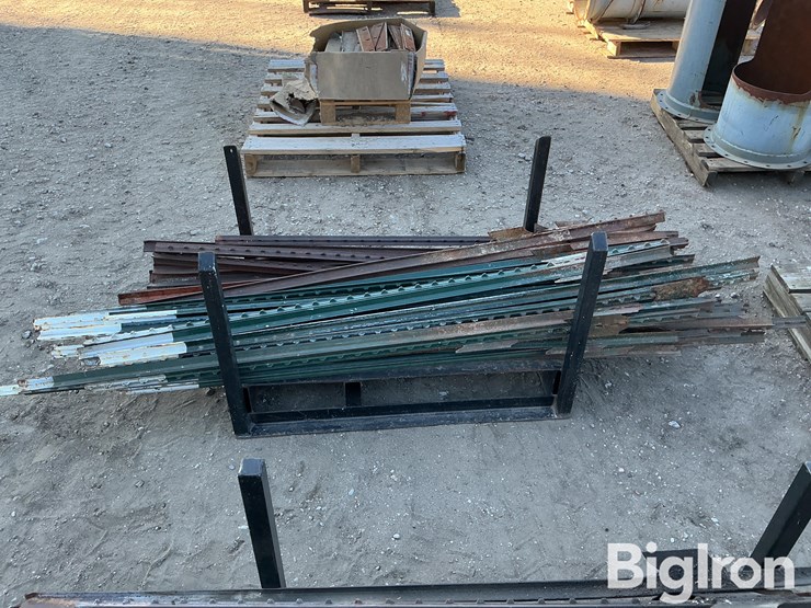 t-posts-w/carrier-rack-image-2