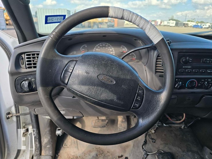 2002-ford-f150-image-10