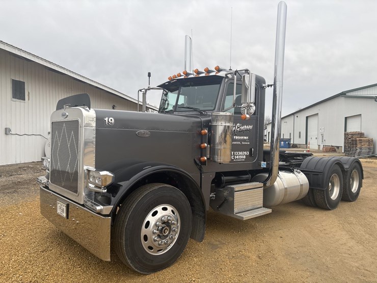 2006-peterbilt-379-image-7