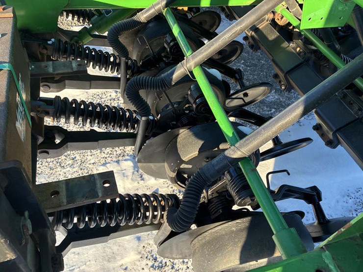 john-deere-1590-image-20