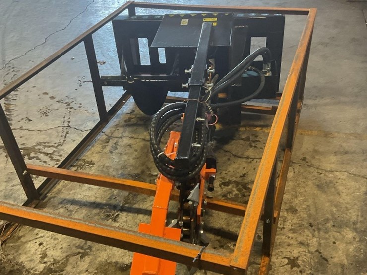 (inv.53001)-unused-2025-mower-king-ecssct72-trencher-skid-loader-attachment-image-8