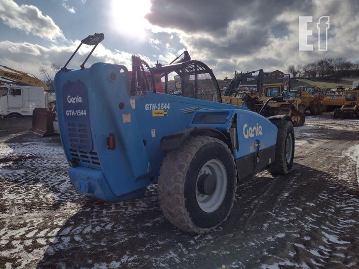 2019-genie-gth1544-image-26